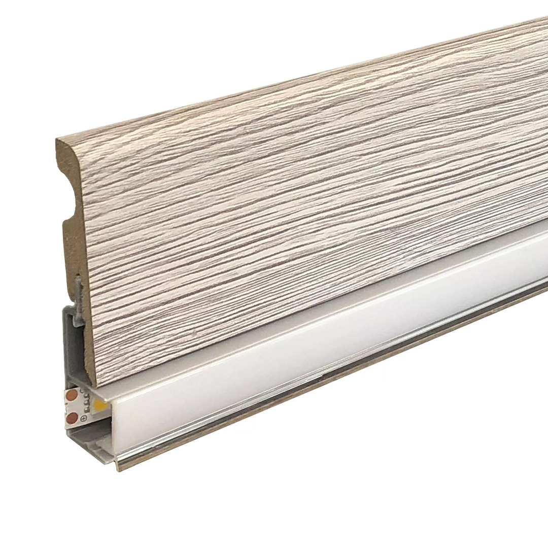 Sockelleiste zur indirekten Beleuchtung in Weißeiche (10 x 73 x 2400 mm)