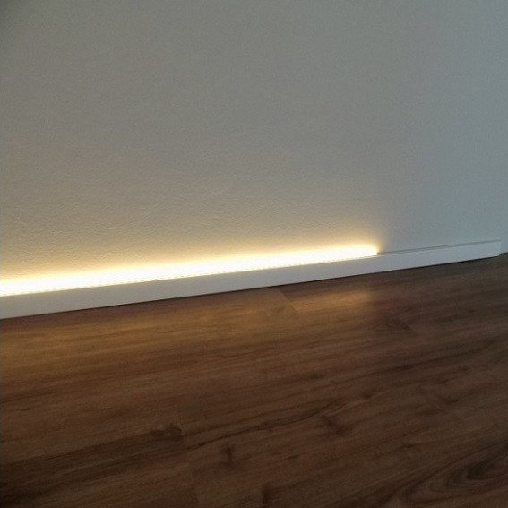 pvc_fussleisten_indirekte_beleuchtung