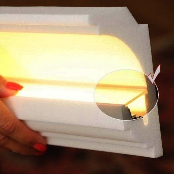 Lichtleisten_Kunststoffabdeckung_Transparent_hochwertig_online_bestellen