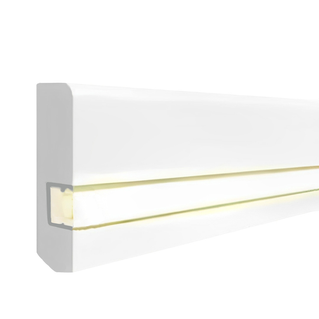 Stilvolle Licht Sockelleiste Massivholz lackiert weiß 13 x 58 x 2400 mm by PROVISTON