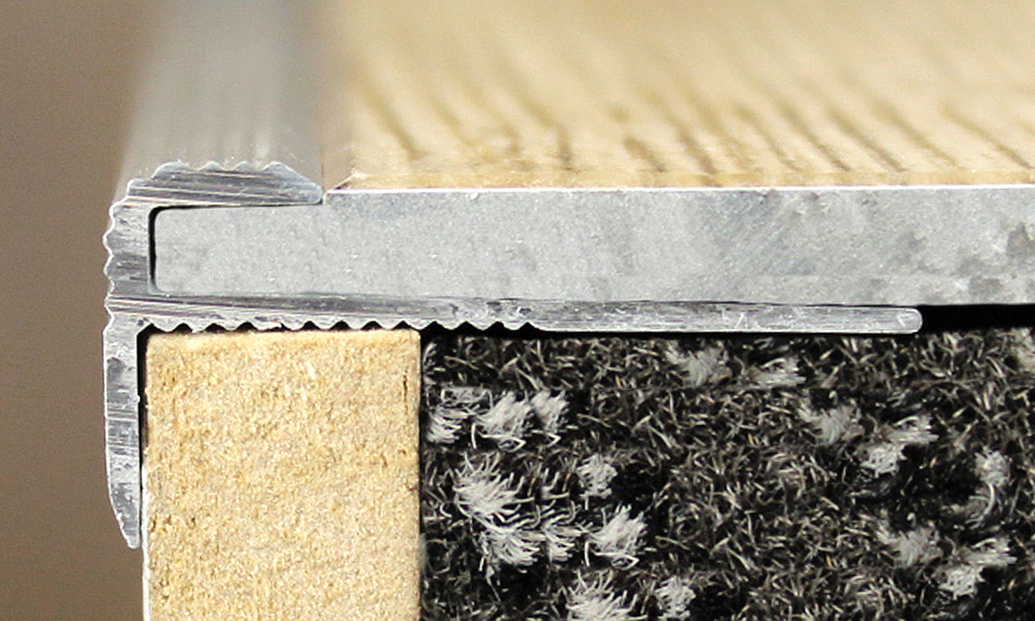 Fliesenabschlussleiste Aus Alu - 270cm In 2 Teilen, Ideal Für Balkon & Bad